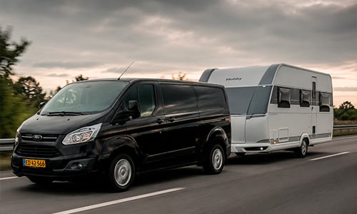 Skal du have transporteret en campingvogn